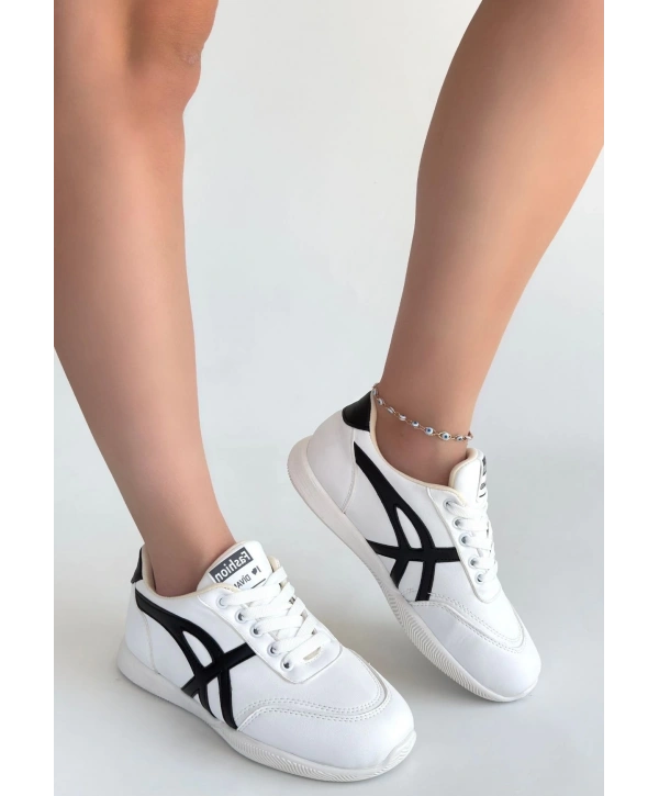 Zlay Beyaz Cilt Siyah Detaylı Bağcıklı Spor Ayakkabı