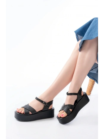 861-1005 Siyah Günlük Çapraz Dolgu Topuk Kadın Sandalet