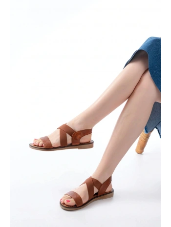 205-04 Taba Tek Bantlı Lastikli Hakiki Deri Ortopedik Taban Kadın Sandalet