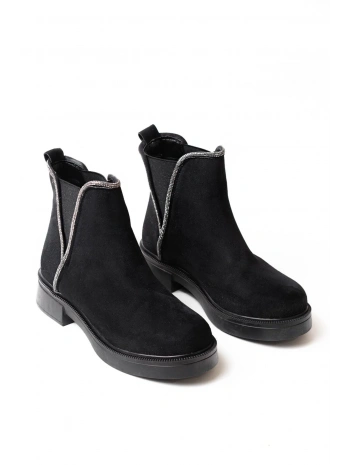 02-02 Siyah Süet Taş Aksesuarlı Lastikli Günlük Kadın Bot