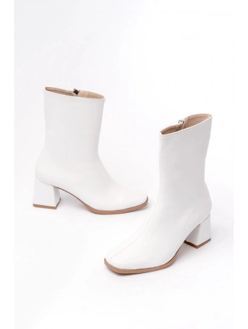 MSK-032 Beyaz Topuklu Fermuarlı Kadın Bot