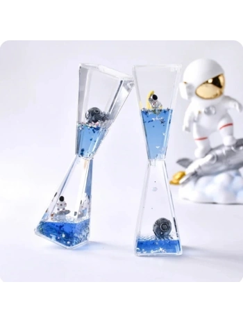 Uzay Temalı Dökülen Yağ Kum Saati