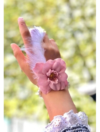 Bride To Be Nedime Gelin Bilekliği Tüy Ve İnci Boncuk Detaylı Pembe Renkli Bekarlığa Veda Partisi Bilekliği 10 Adet