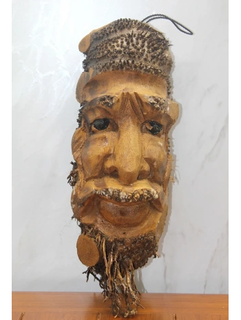 Ahşap Duvara Asmalı Yüz Figürü Sayang-10