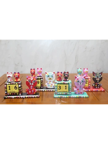 Ahşap Kedili Takvim Polos-17