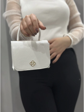 Beyaz cilt krash çanta