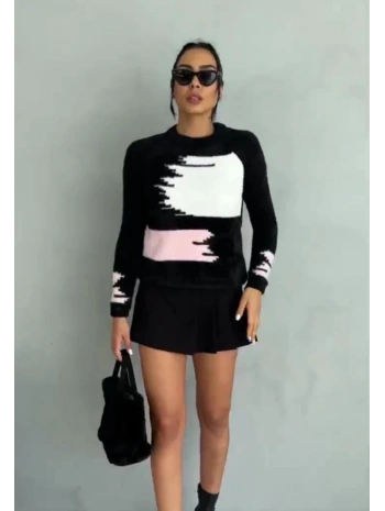 Bıyıklı triko kazak siyah