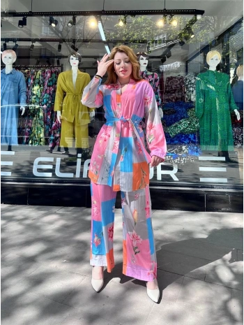 Ceketli baskılı takım