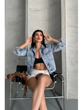 Çift cepli kol katlamalı kar yıkama crop kot ceket buz mavi d2000