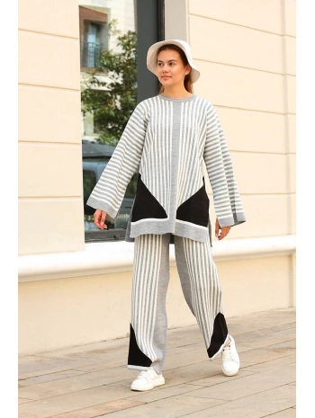 Çizgili bisiklet yaka triko takım Gri