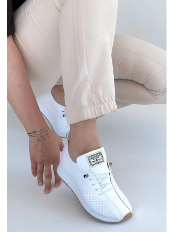 Fiert Beyaz Cilt Bağcıklı Spor Ayakkabı