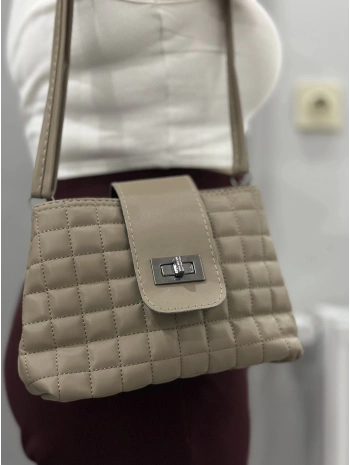 Kapaklı kapitone vizon cilt çanta