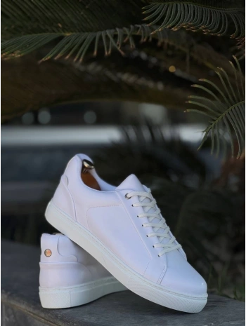 KB-BX1  Kuback Beyaz Cilt Yüksek Beyaz Taban Günlük Erkek Ayakkabı