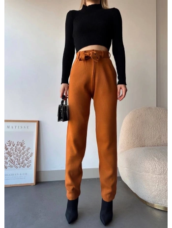 Kendinden kemerli triko pantolon camel