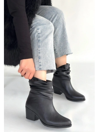 Lukana Siyah Cilt Topuklu Körüklü Bot