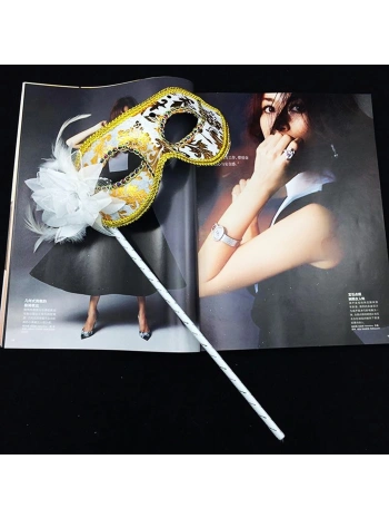 Lüks Taşlı Saplı Maskeli Balo Maskesi Beyaz Renk 35 Cm