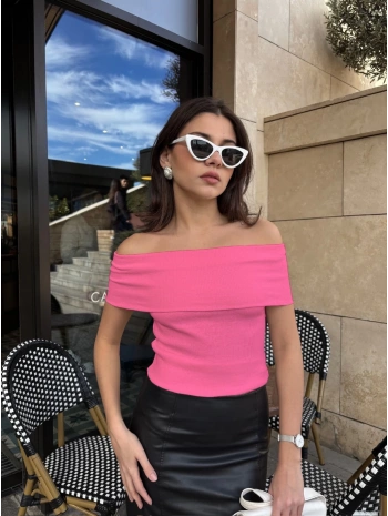 Madonna yaka sıfır kol bluz pembe