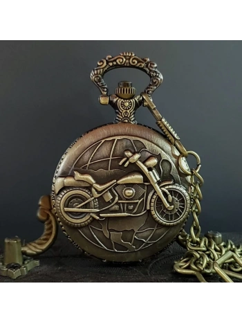 Motor Tasarımlı Köstekli Antika Saat