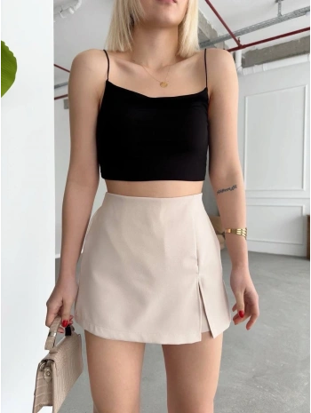 Tek yırtmajlı şort etek