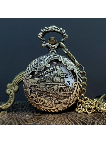 Tren Tasarımlı Köstekli Saat