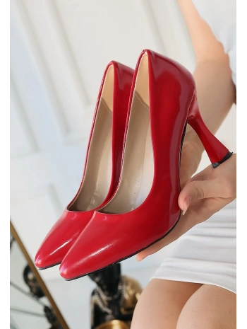 Ulba Kırmızı Rugan Stiletto Ayakkabı