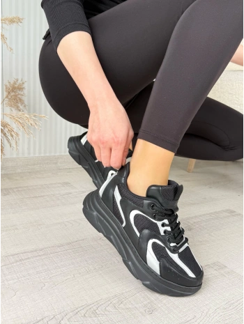 Cata Siyah Cilt Beyaz Detaylı Spor Ayakkabı