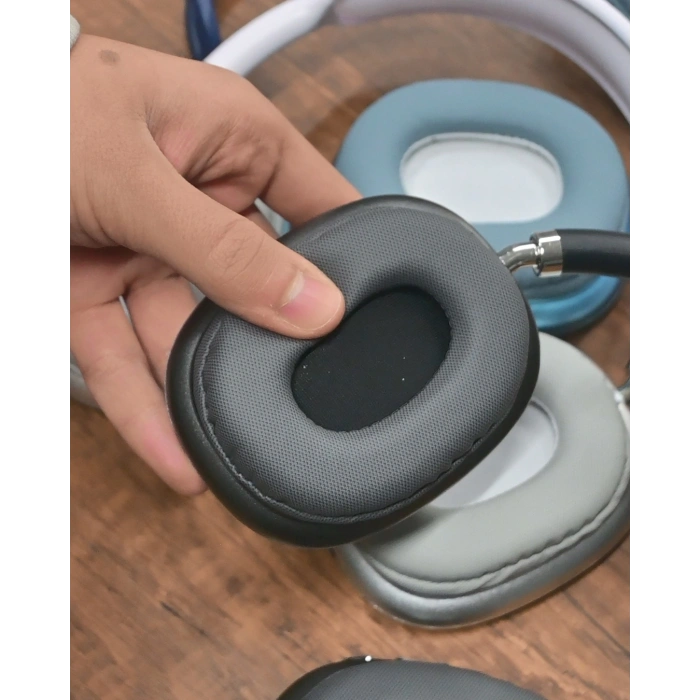 P9 Kablosuz Kulaküstü Siyah Kulaklık