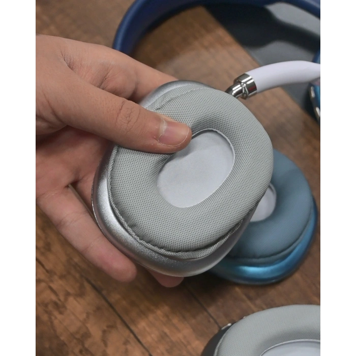 P9 Kablosuz Kulaküstü Beyaz Kulaklık