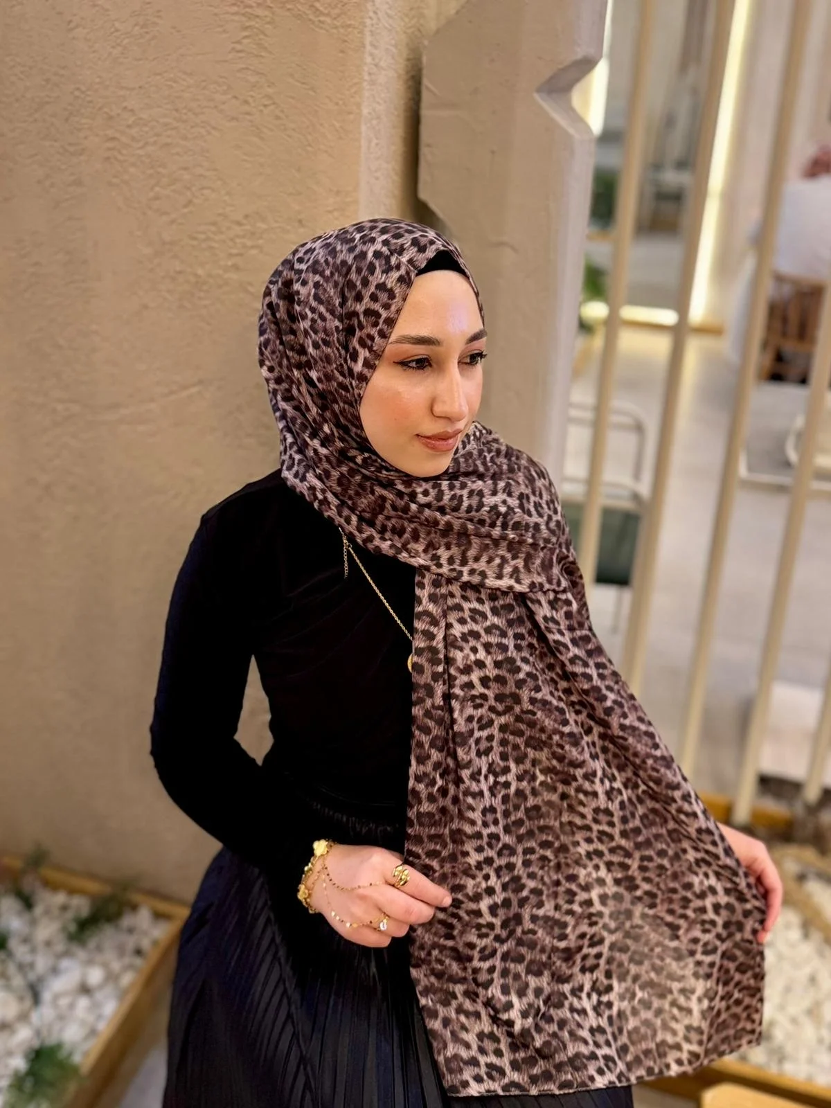 Kadın Kahverengi Leopar Desenli Pamuklu Soft Şal