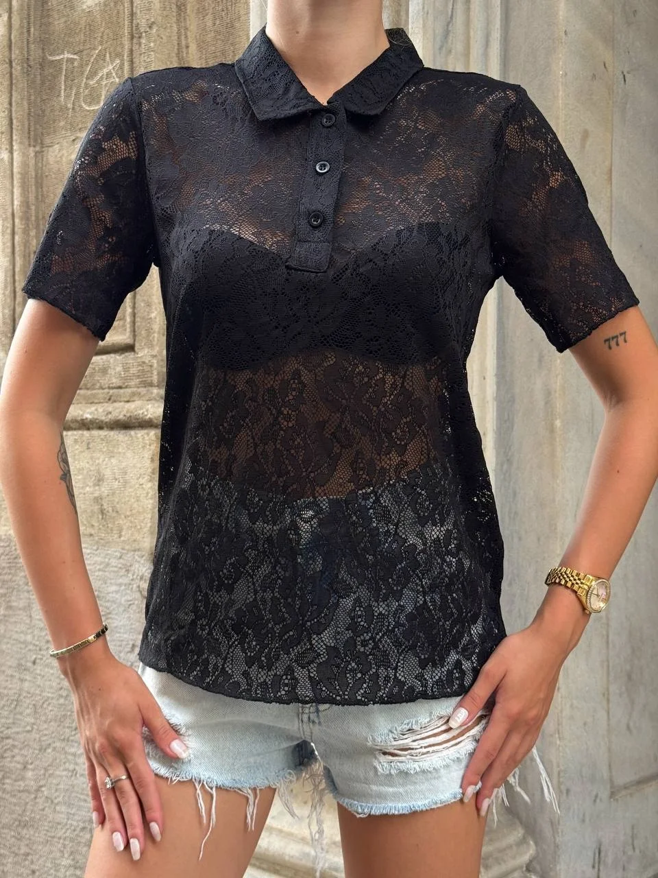 Kadın Siyah Transparan Dantel Polo Yaka Kısa Kollu Bluz