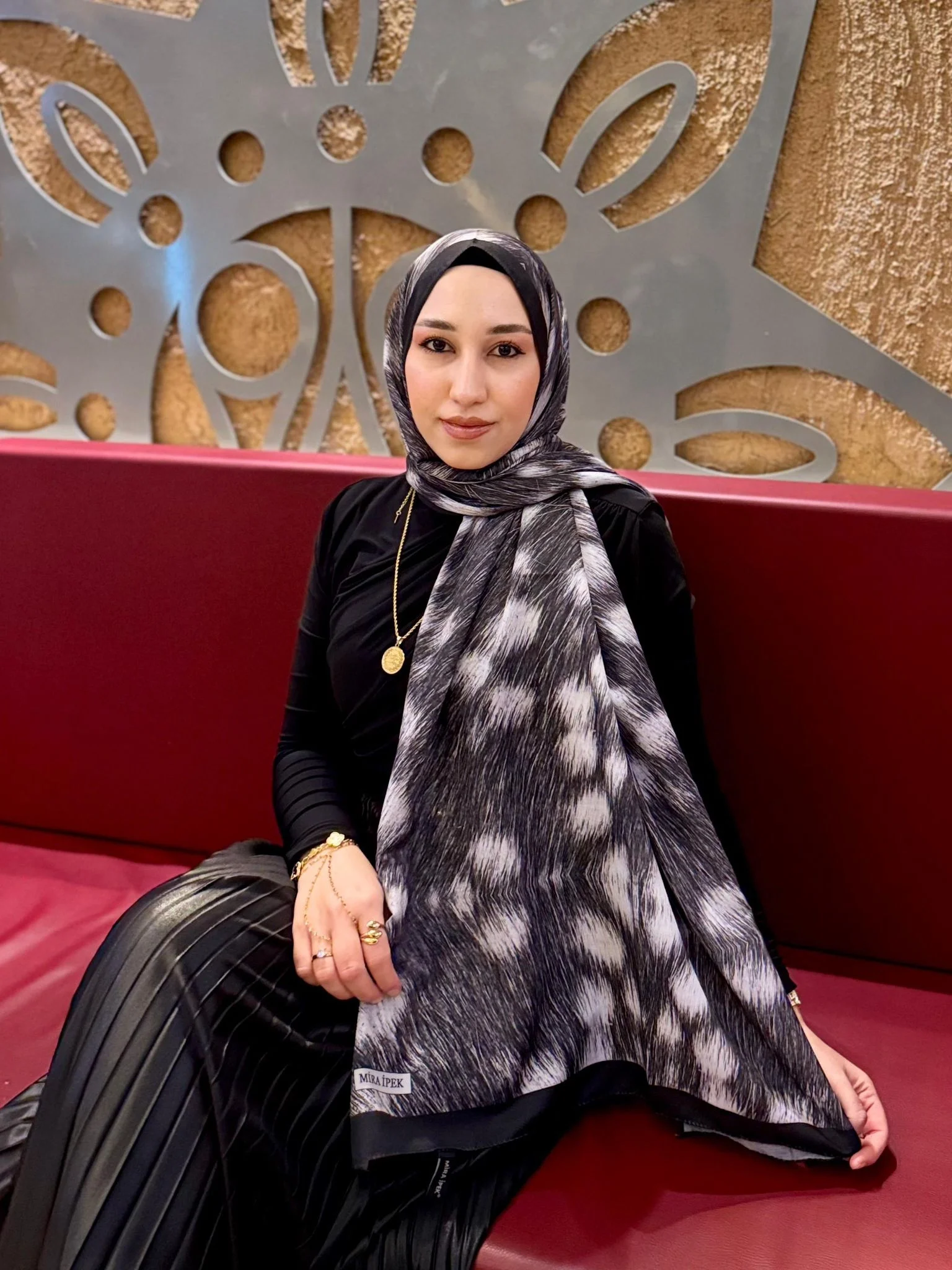 Kadın Kahverengi Ceylan Desenli Pamuklu Soft Dokulu Mevsimlik Tesettür Şal