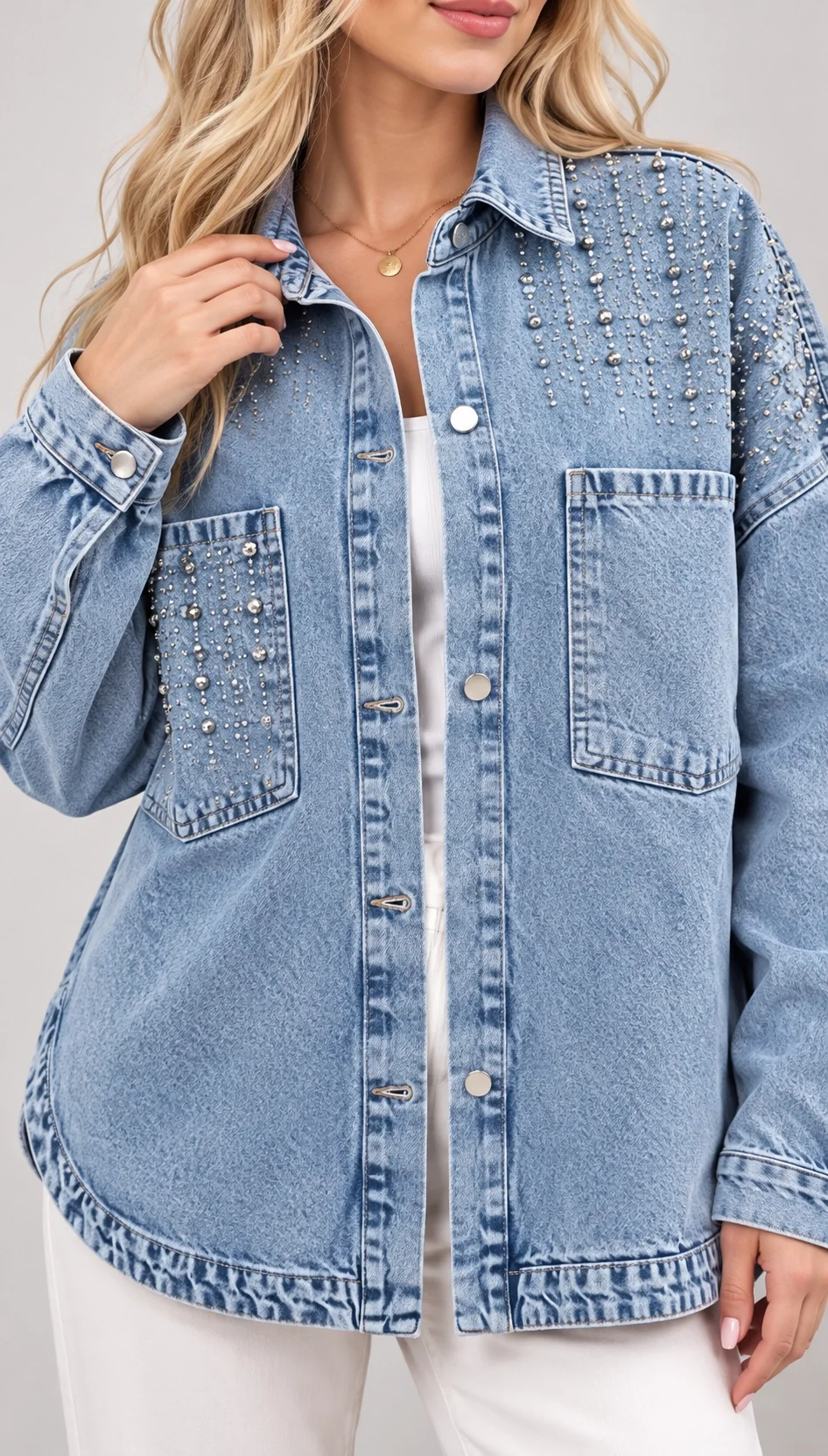 Kadın Açık Mavi Omuz ve Cep Taş İşlemeli Düğmeli Bohem Pinterest Oversize Kot Ceket