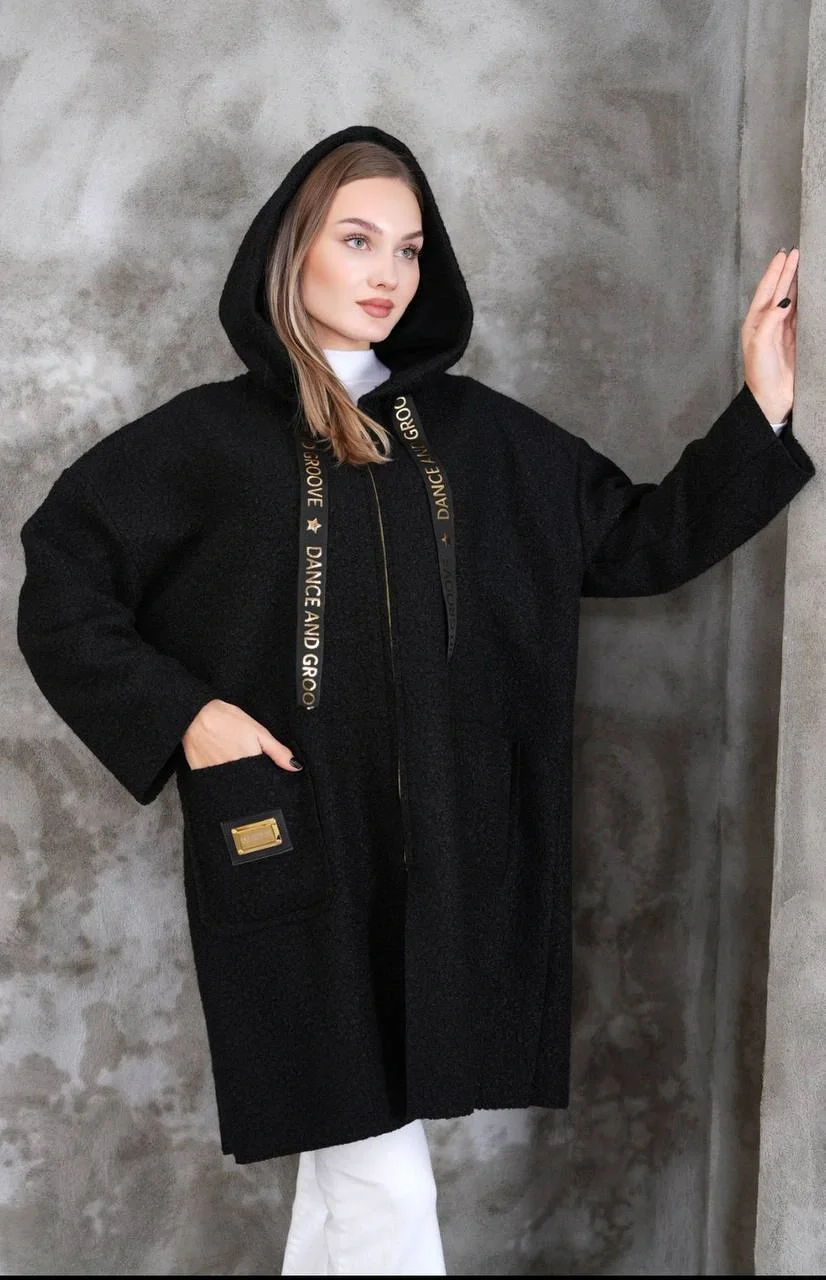 Kadın Siyah Kapüşonlu Fermuarlı Cepli Oversize Buklet Kaban Mont Hırka