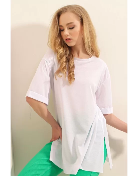 4123 Yırtmaçlı Oversize Tişört - Beyaz