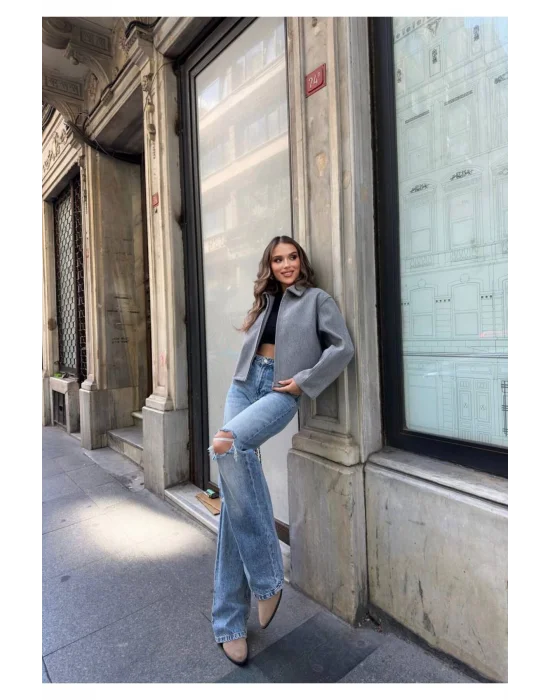 Kadın Gri Oversize Kısa Kalın Gömlek Yaka Fermuarlı Kaşe Kaban