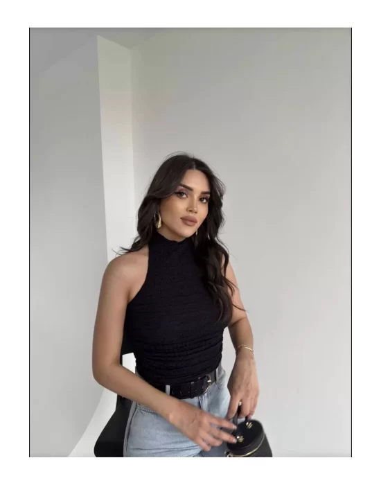 Halter Yaka Sırt Dekolteli Crop Bluz