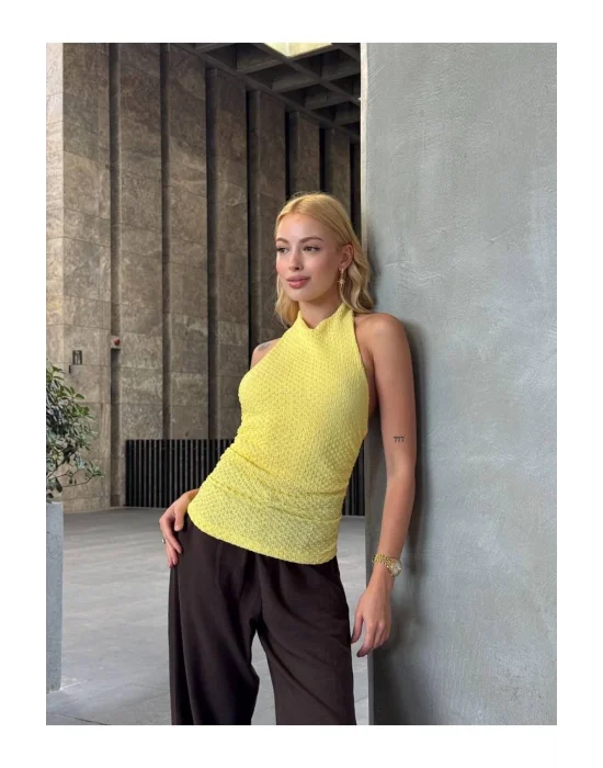 Halter Yaka Sırt Dekolteli Crop Bluz Sarı
