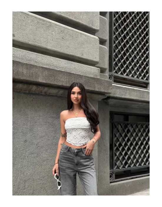 Dantel Straplez Crop Top | Şık ve Zarif Tasarım