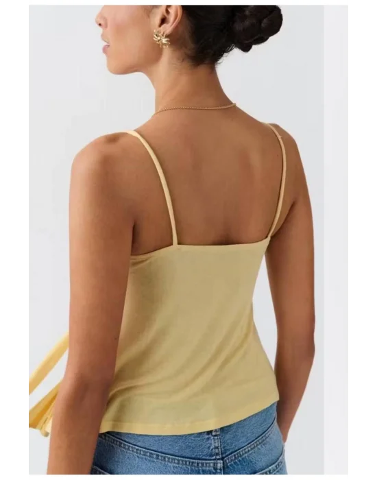 Önü Fiyonk Bağlamalı Asimetrik Askılı Crop Bluz
