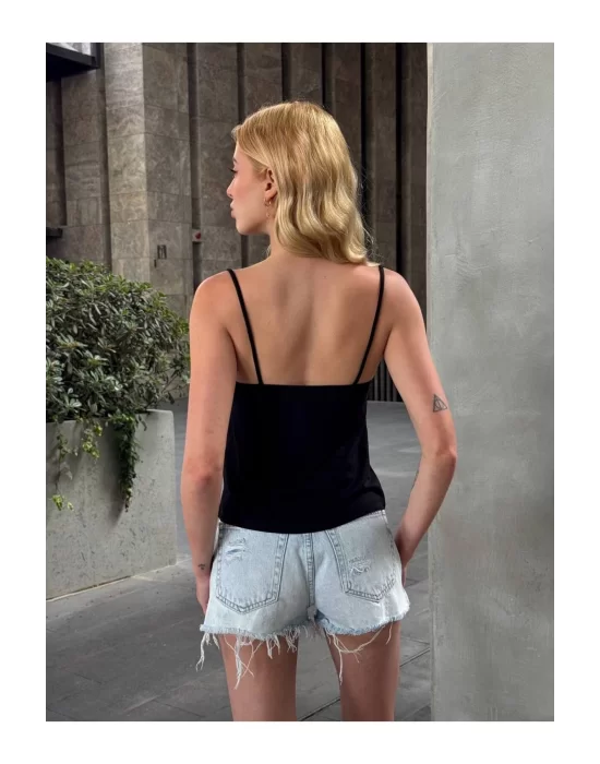 Önü Fiyonk Bağlamalı Asimetrik Askılı Crop Bluz