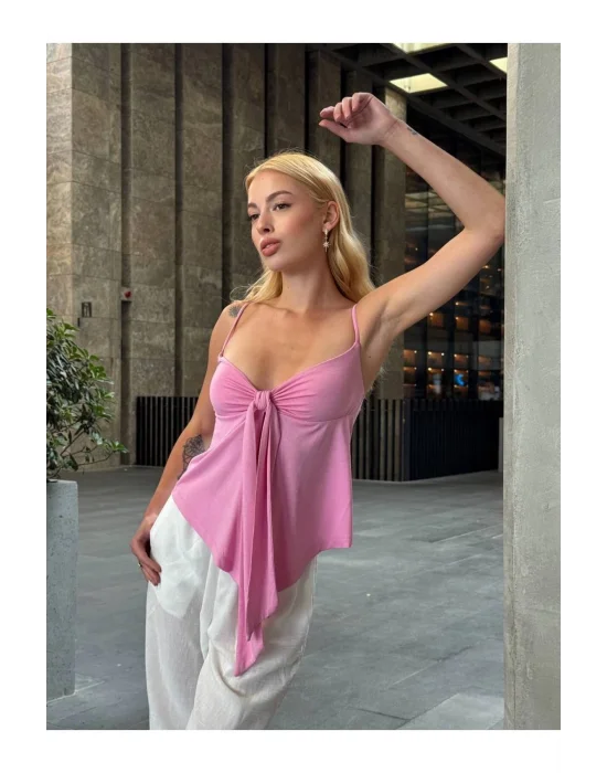 Önü Fiyonk Bağlamalı Asimetrik Askılı Crop Bluz