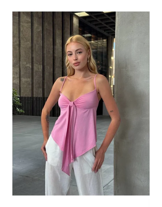 Önü Fiyonk Bağlamalı Asimetrik Askılı Crop Bluz