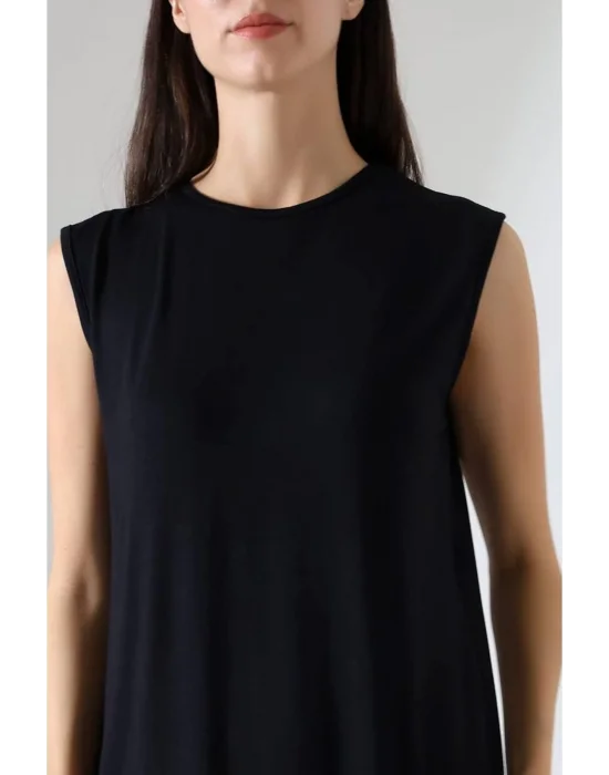 Kadın Siyah Oversize Sıfır Kol Bisiklet Yaka Basic Günlük Içlik Tunik Viscon Kumaş