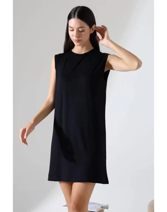 Kadın Siyah Oversize Sıfır Kol Bisiklet Yaka Basic Günlük Içlik Tunik Viscon Kumaş