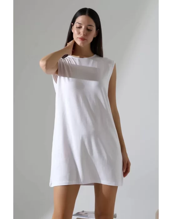 Kadın Beyaz Oversize Sıfır Kol Bisiklet Yaka Basic Günlük Içlik Tunik Viscon Kumaş