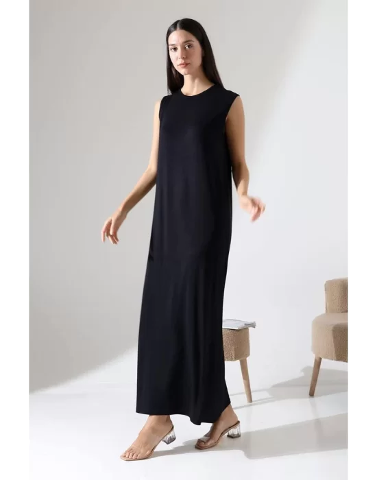 Kadın Siyah Oversize Sıfır Kol Bisiklet Yaka Basic Günlük Uzun Içlik Tunik Viscon Kumaş