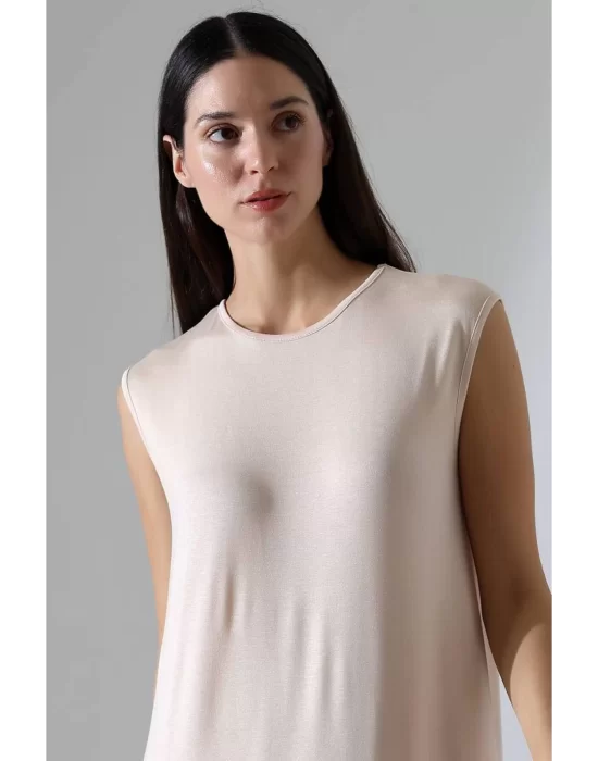 Kadın Bej Oversize Sıfır Kol Bisiklet Yaka Basic Günlük Uzun Içlik Tunik Viscon Kumaş