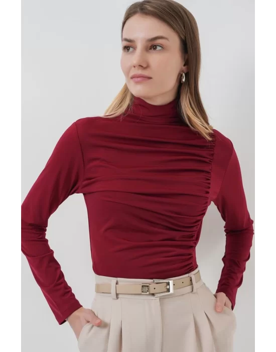 938 Büzgü Detaylı Dik Yaka Sandy Bluz - Bordo