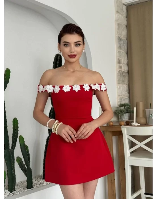 Alyosa Çiçek Detaylı Elbise