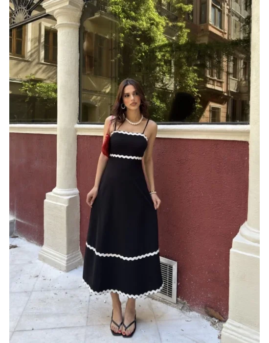 Askılı Uzun Şerit Detaylı Şık Ve Rahat Elbise - Siyah